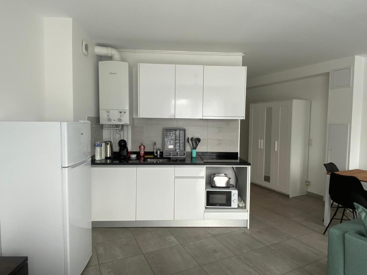 Residence 4T - 33 Avenue Gaston Chauvin Aulnay-sous-Bois Extérieur photo